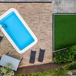Villa Oasis By Prim Home Rentals