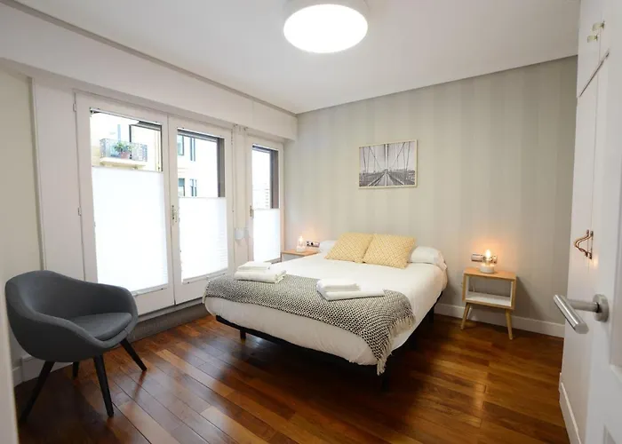 Friendly Rentals Moneo