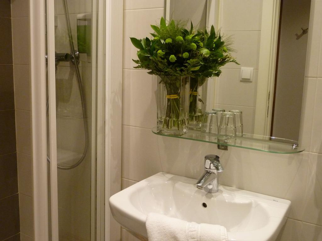 Garate Guest house *