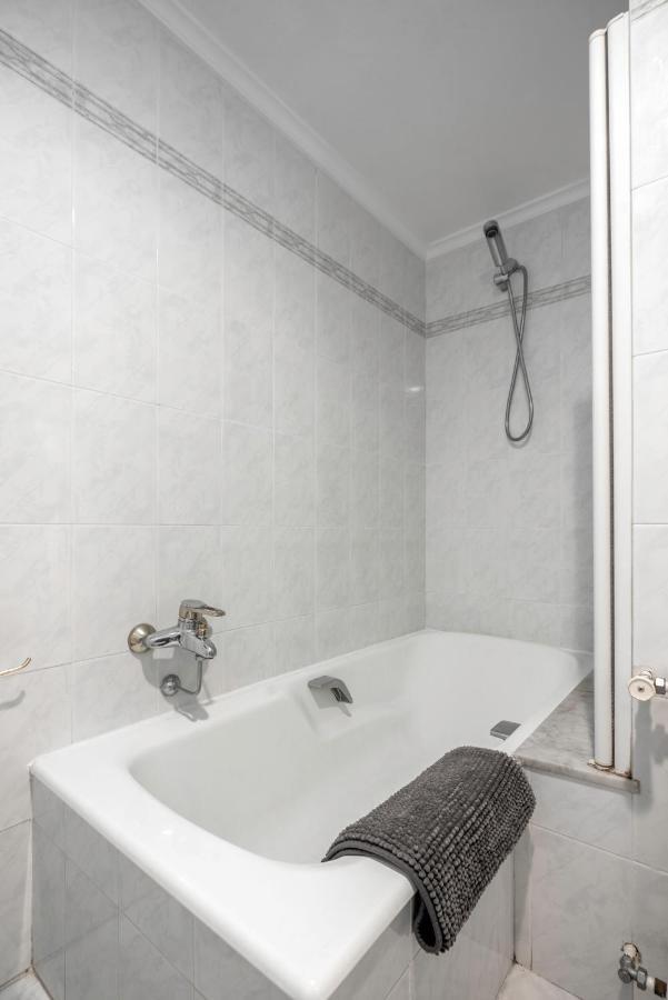 Apartamento Apartamento Muy Comodo Con Parking *