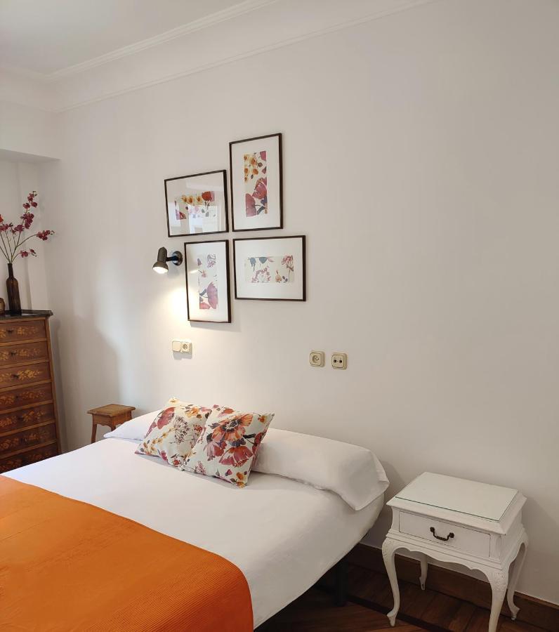 Spacious Confortable Next And Pintxos Area *