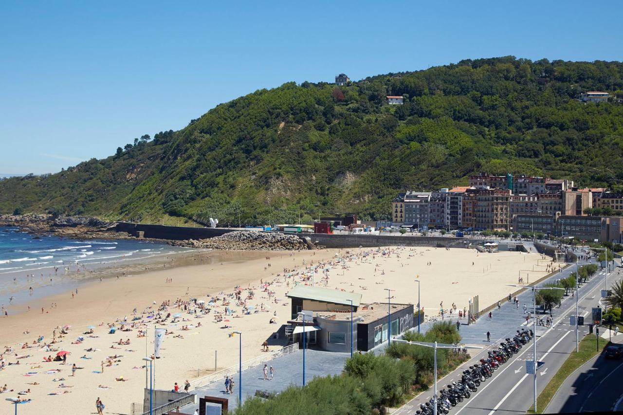 Always Easy I Zurriola San Sebastian