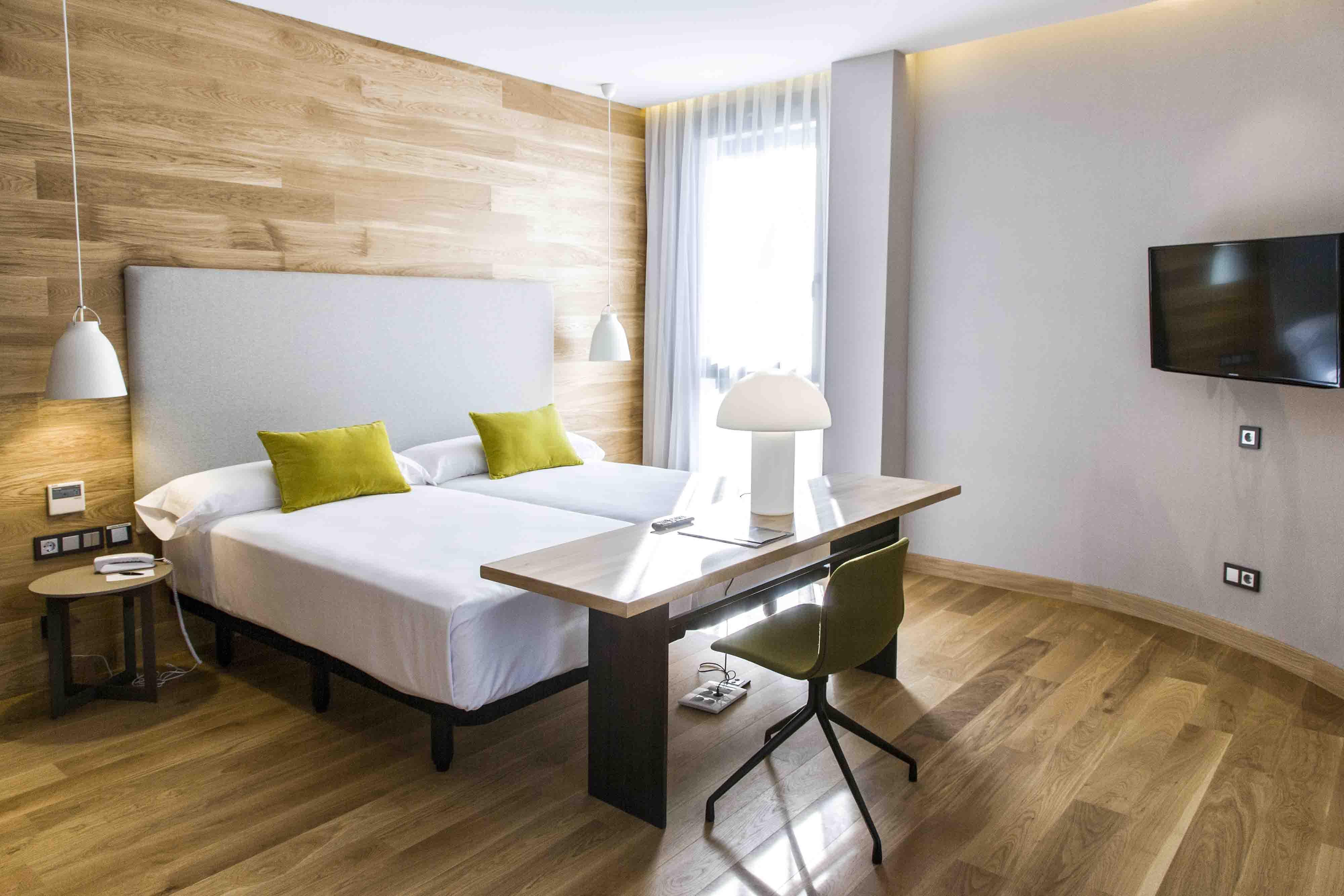 Zenit Hotel 4*