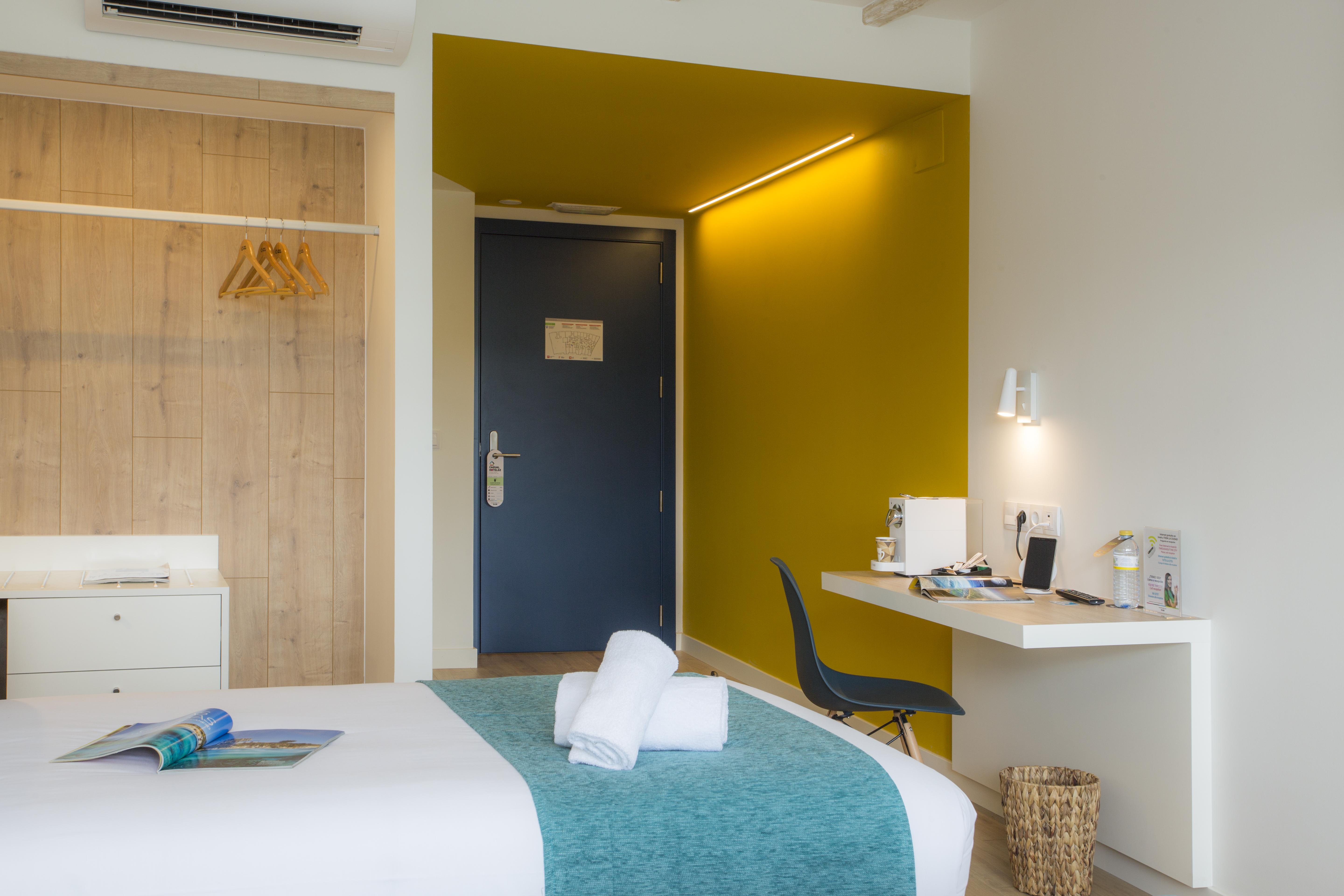 Hotel Casual De Olas 2*