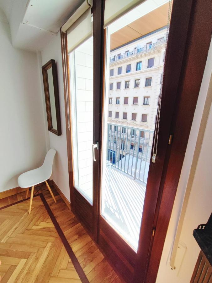 Spacious Confortable Next And Pintxos Area *