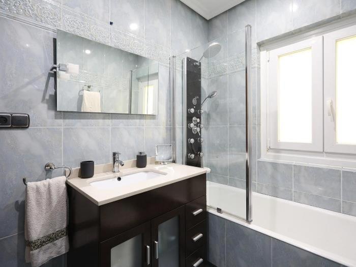 Luises 6 Apartamento En Donostia * San Sebastián