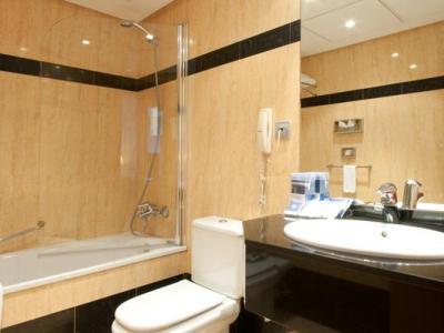 Orly, Affiliated By Melia Hotel 4*