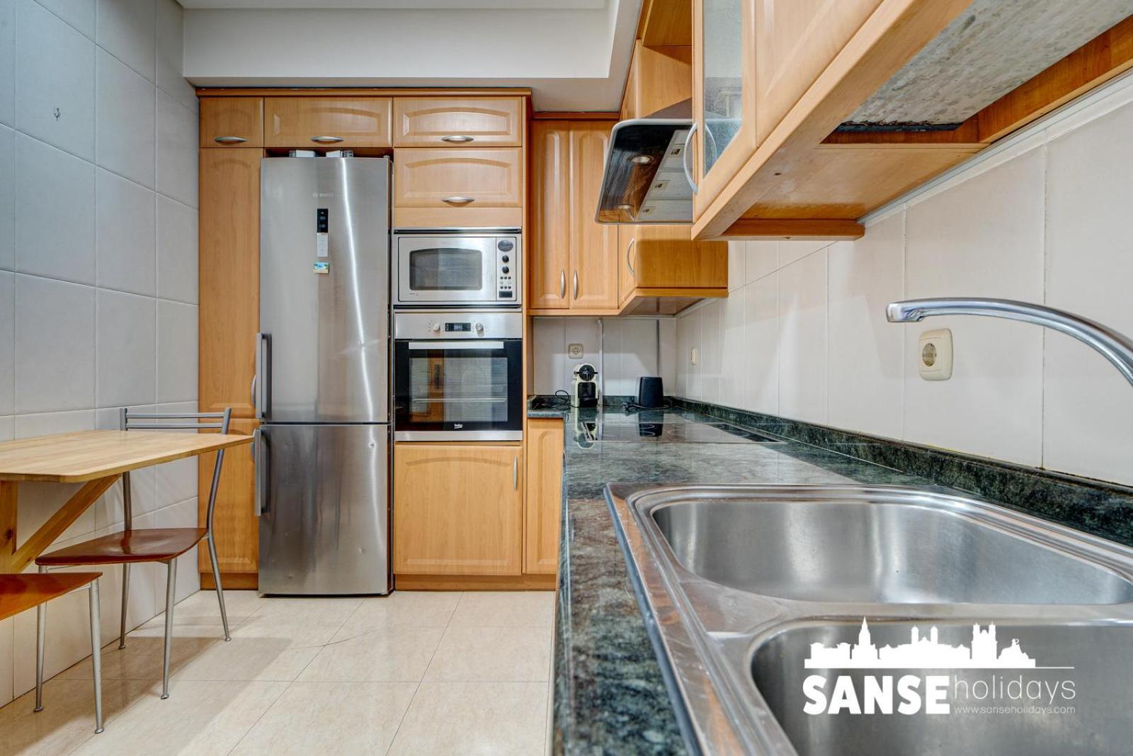 Pavia By Sanse Holidays Apartment *
