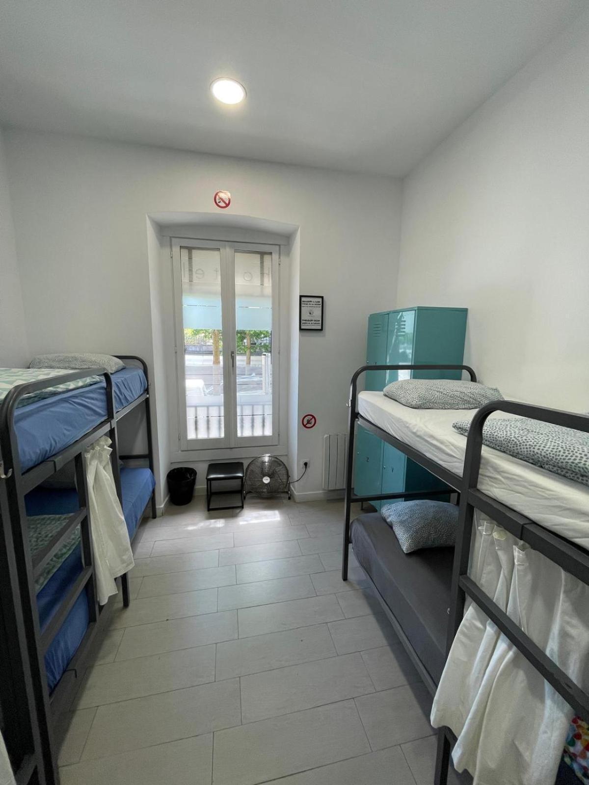 Hostel Downtown River *