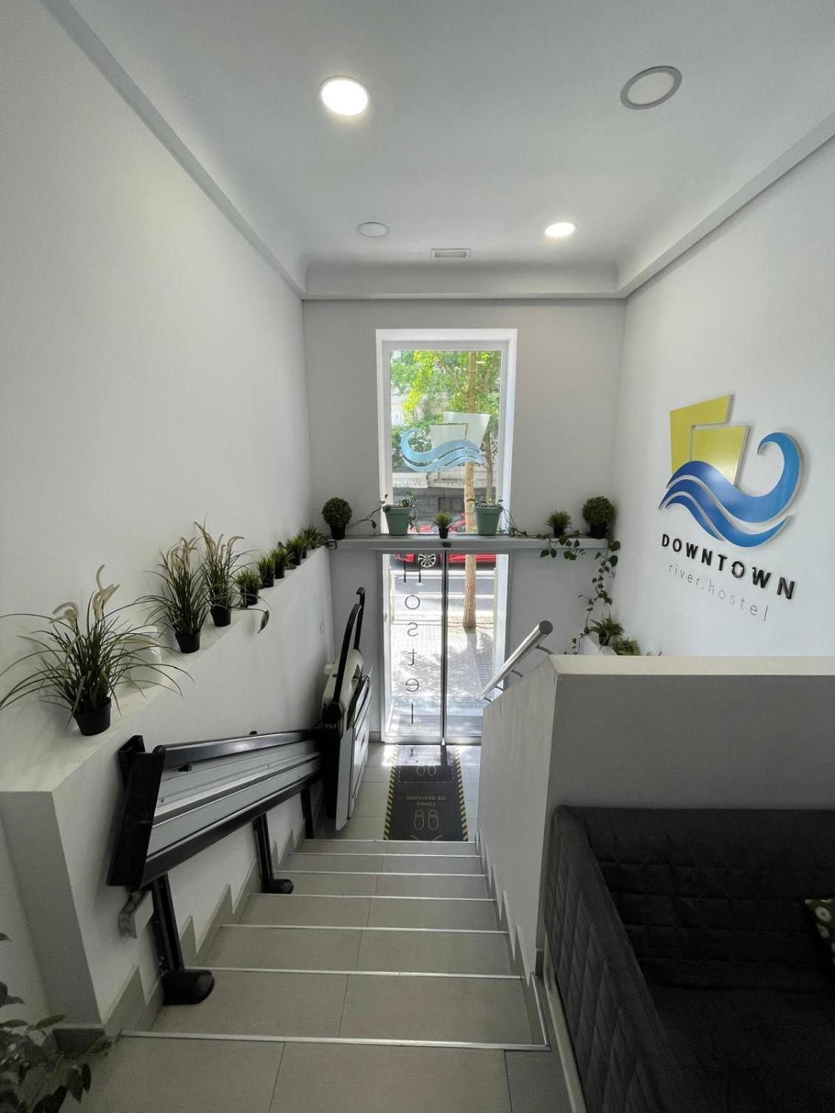 Hostel Downtown River San Sebastian