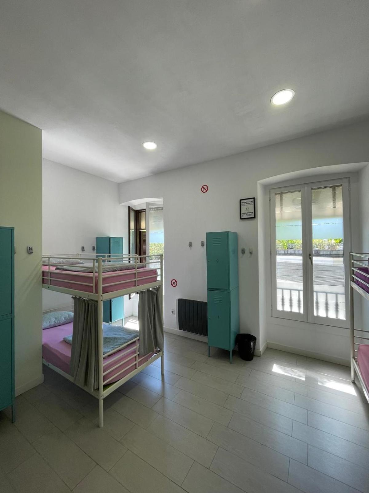 Hostel Downtown River *