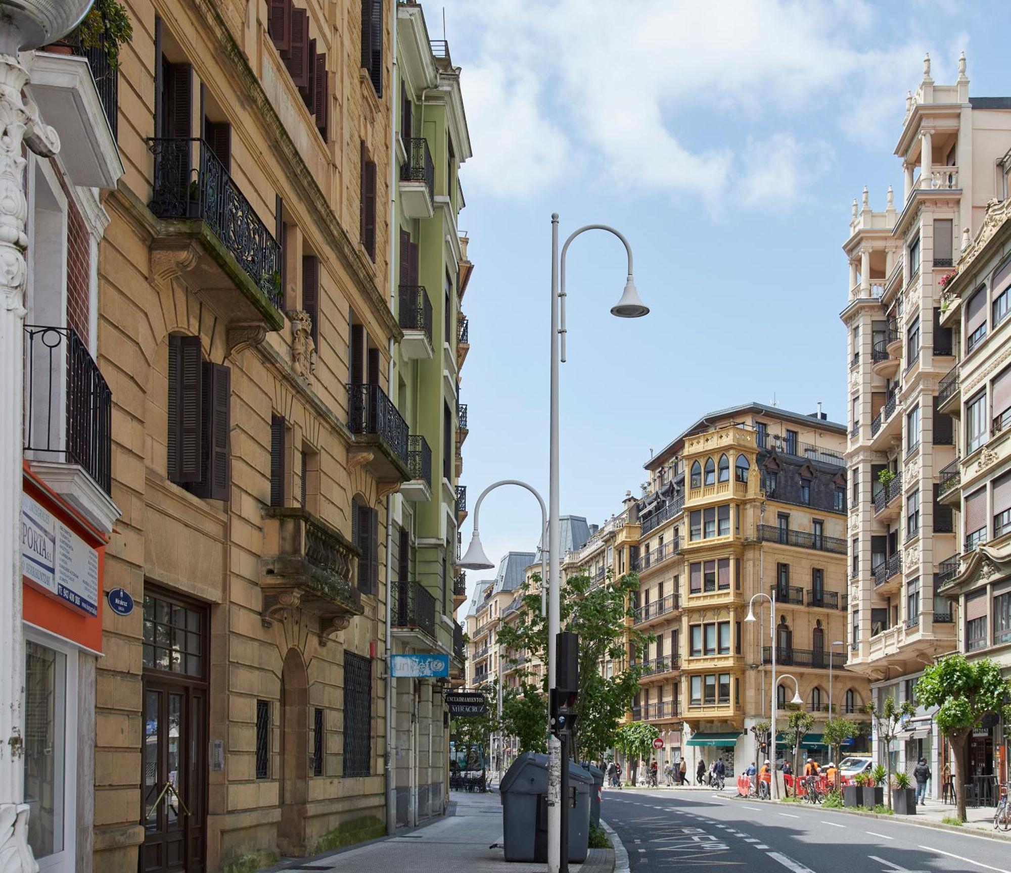 Apartment Amuitz By Feelfreerentals *