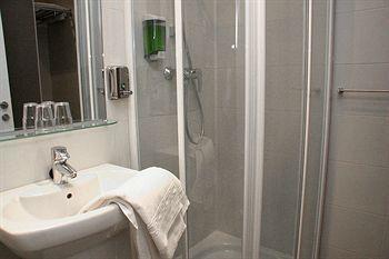 Garate Guest house *