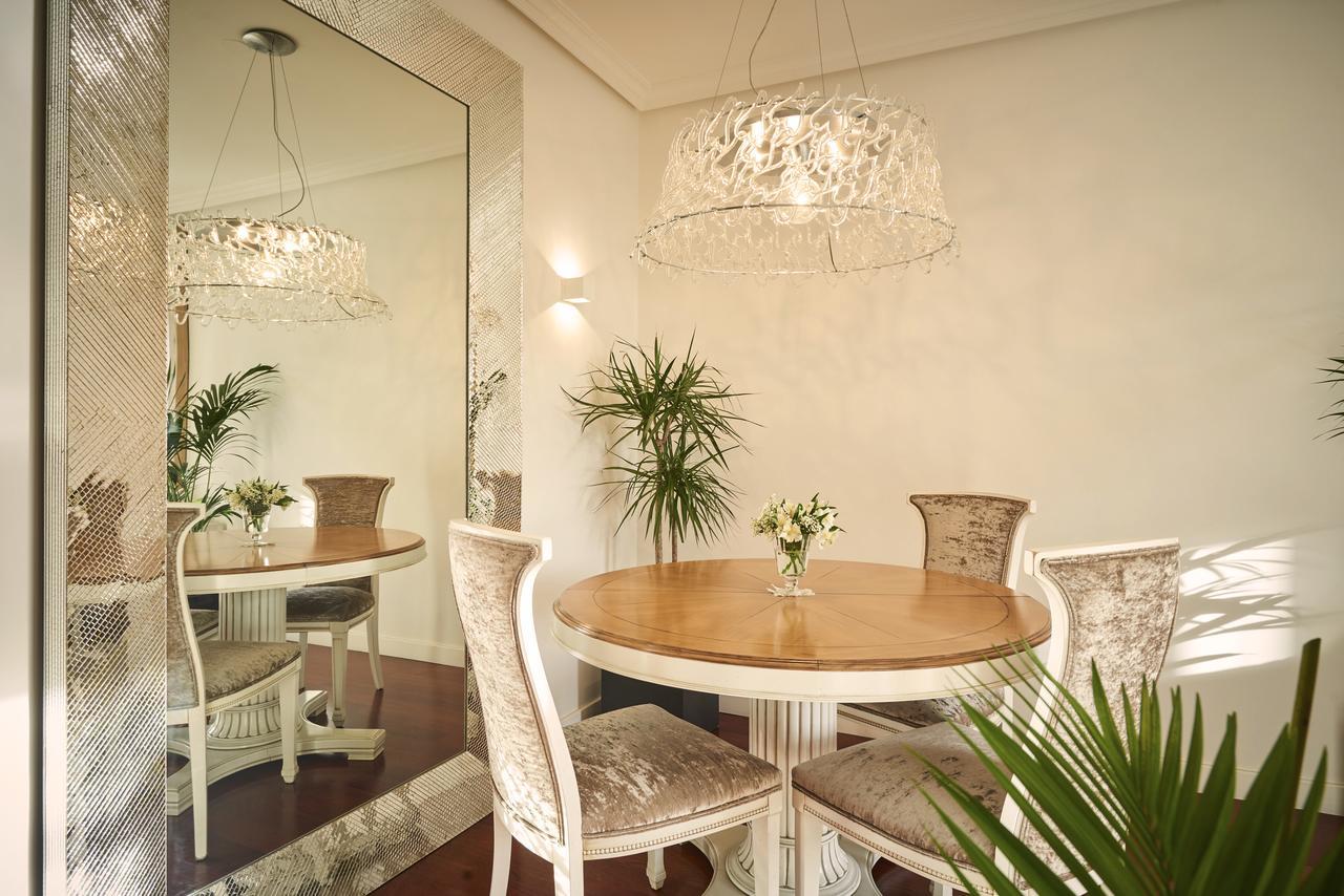 Apartment Deluxe Apt-views To Historic Maria Cristina *