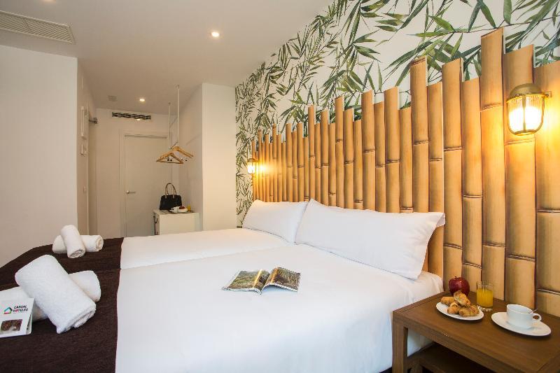 Hotel Casual De Olas 2*