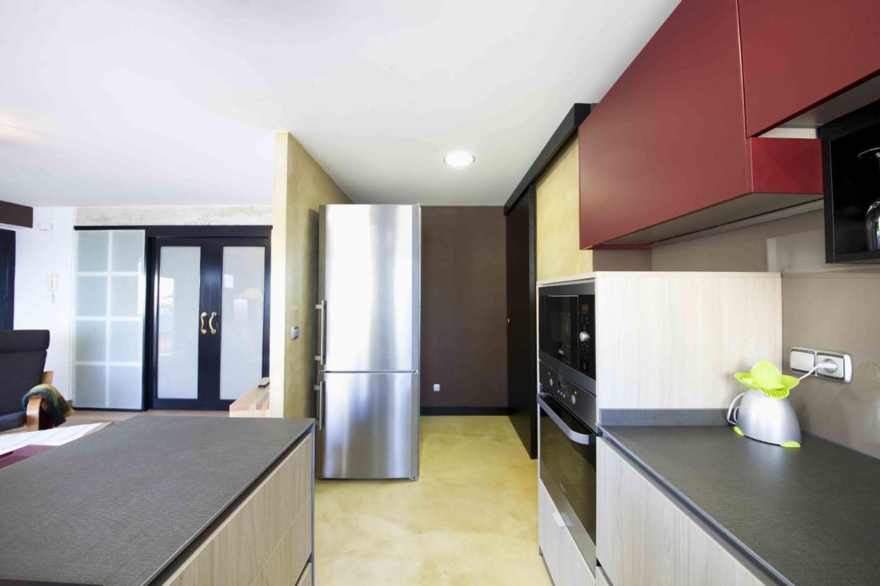 The Collection | Niza Apartment *
