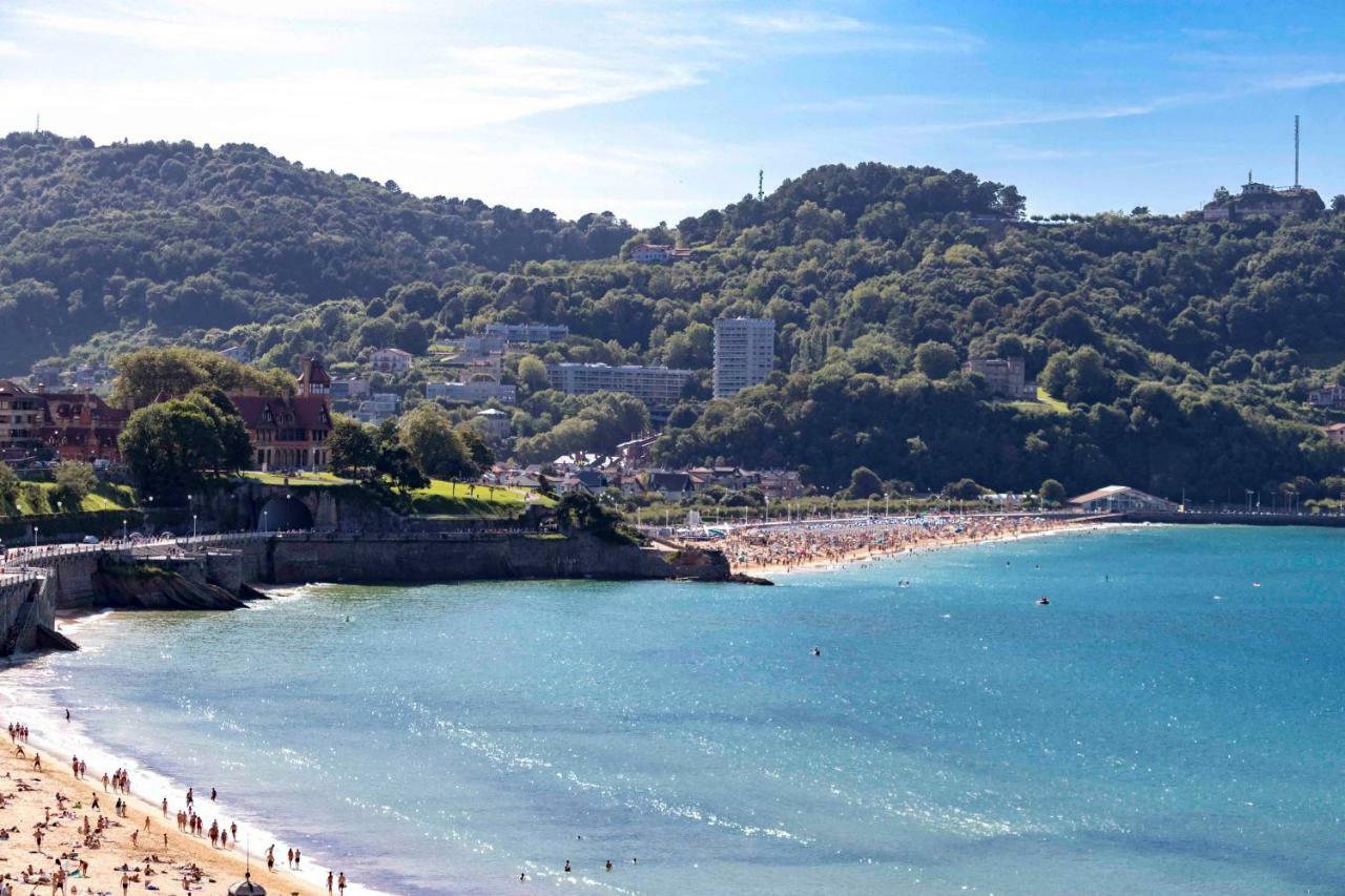The Collection | Costa * San Sebastian