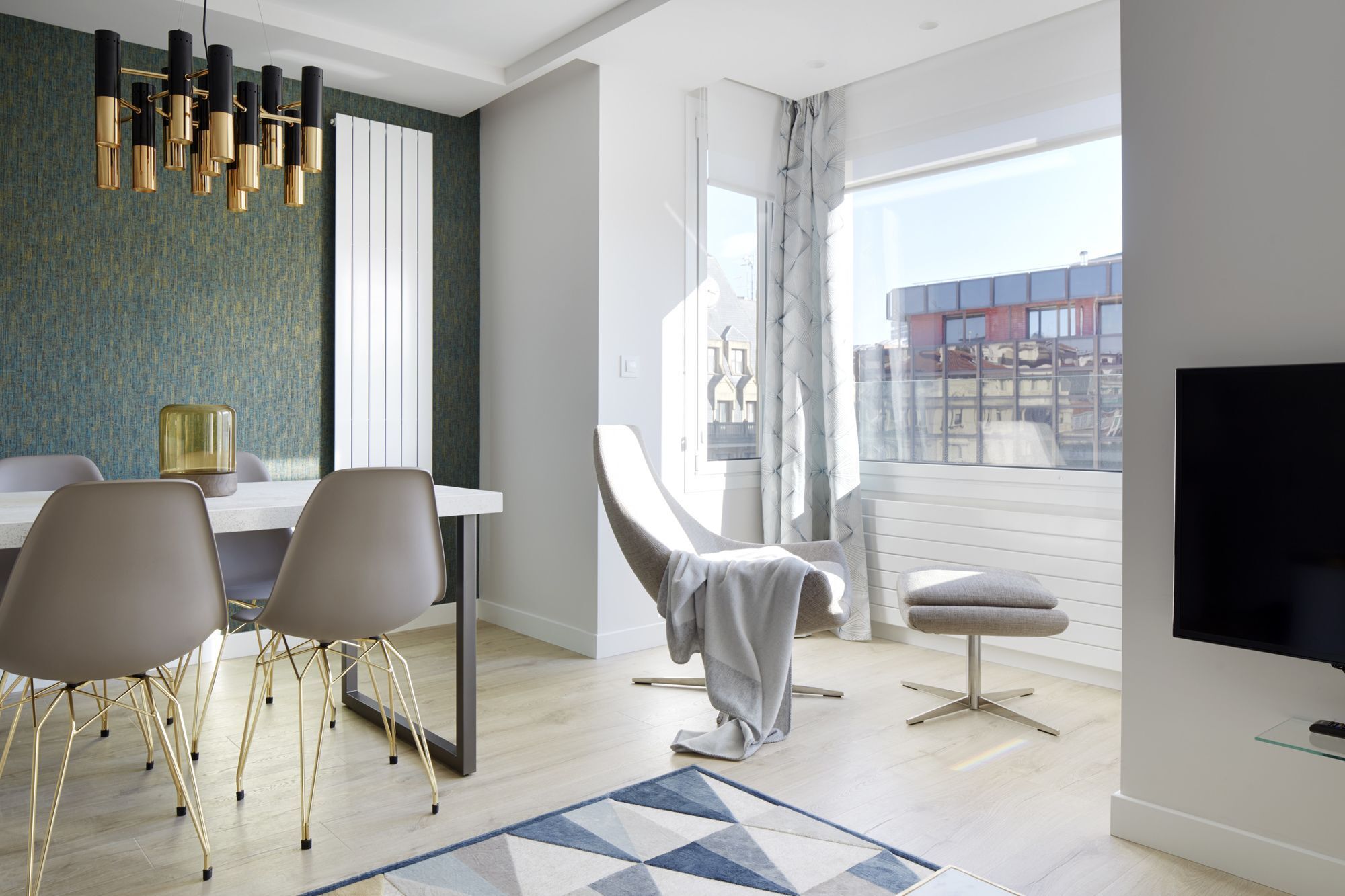 Apartment La Concha Attic By Feelfree